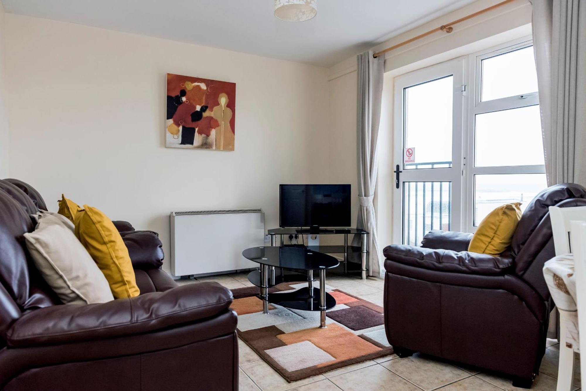 Apartment Marine Court Ground Floor *